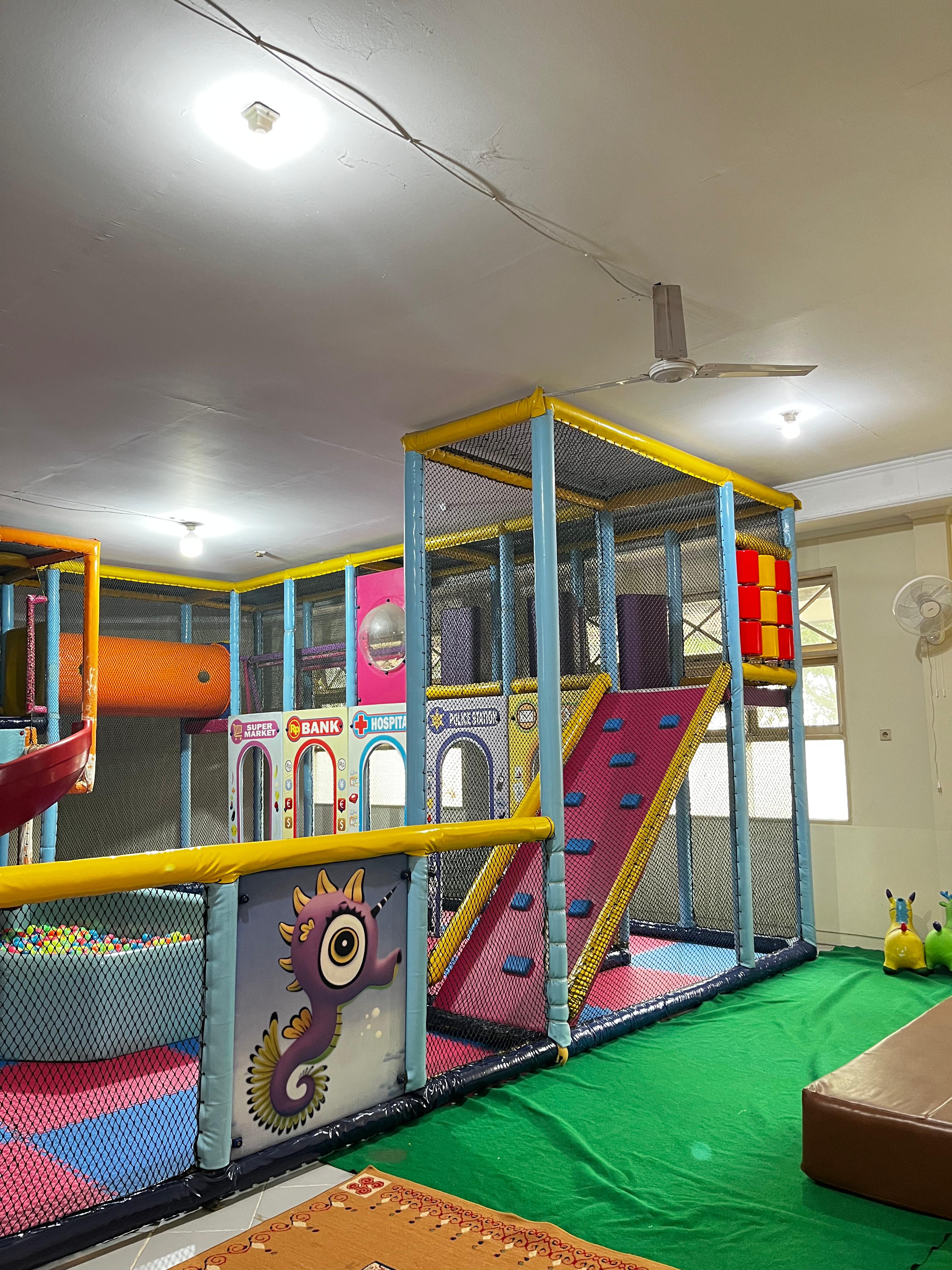 Ruang Bermain Indoor